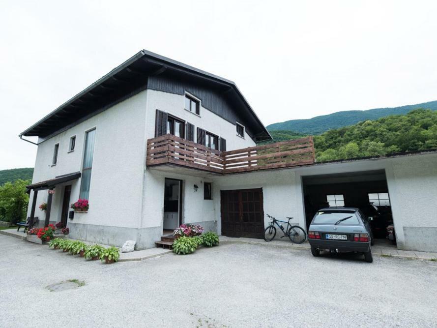 Apartma Matajurc Trnovo ob Soci Buitenkant foto