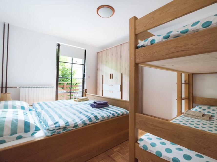 Apartma Matajurc Trnovo ob Soci Buitenkant foto